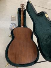 Martin 00-15M 2022年製　オールマホガニー 小ぶり!_8