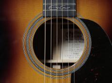Martin 【レアカラー入荷しました!】000-28EC Sunburst 【送料当社負担・分割無金利】_3