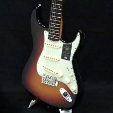 Fender American Vintage II 1961 Stratocaster, Rosewood Fingerboard, 3-Color Sunburst_4