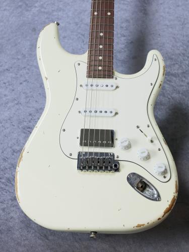 T's ST-22 Modern-Vintage ~ 3Tone Sunburst Aged ~ 033378 [約3.45㎏]
