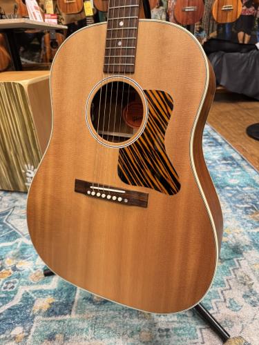 Gibson J-35 Faded【無金利キャンペーン】