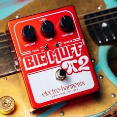 Electro-Harmonix Big Muff Pi 2 with Tone Wicker