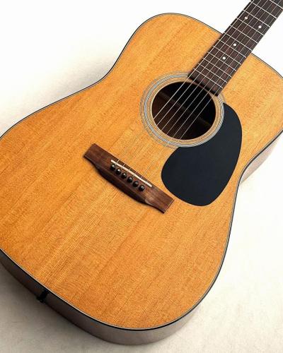 Martin 【1992年製USED】 D-18 【風格のあるルックスと迫力のあるサウンド】【48回無金利】