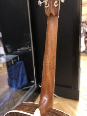 Martin 000-28 STANDARD _8