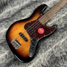 Squier Classic Vibe '60s Jazz Bass Fretless Laurel Fingerboard 3-Color Sunburst