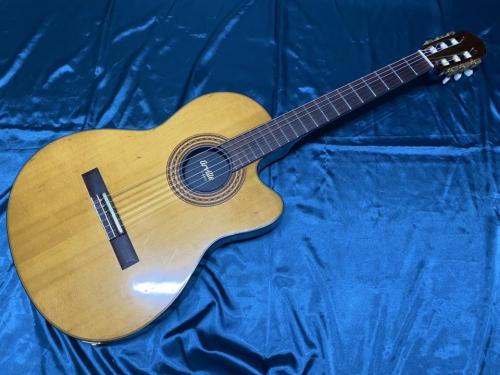 Orville Chet Atkins CE Natural