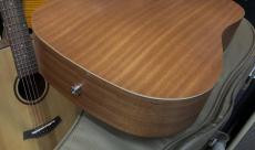 Taylor  Baby Taylor　BABY MAHOGANY BT2　　マイク搭載!　【アンプに繋げる　ミニ　ギター ベイビー　テイラー　 Mini Guitar 　】ベビー_4