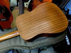 Taylor  Baby Taylor　BABY MAHOGANY BT2　　マイク搭載!　【アンプに繋げる　ミニ　ギター ベイビー　テイラー　 Mini Guitar 　】ベビー_7