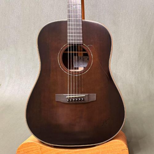 K.Yairi LO-120 SG CTM DOG