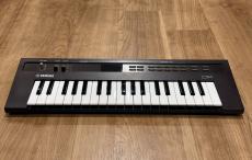 YAMAHA Reface DX_3
