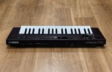 YAMAHA Reface DX_4