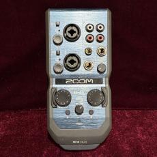 ZOOM U-44 Handy Audio Interface_2
