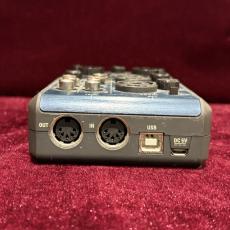 ZOOM U-44 Handy Audio Interface_4