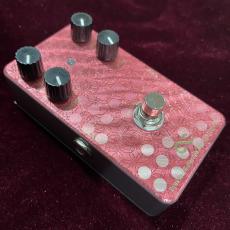 One Control Dyna Red Distortion 4K_8