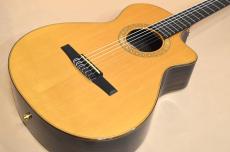Taylor NS72ce　2008年製_3