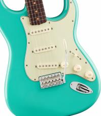 Fender Vintera III Early 60s Stratocaster -Seafoam Green-【ローン金利0%!!】【オンラインストア限定】_3