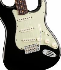 Fender Vintera III Early 60s Stratocaster -Black-【ローン金利0%!!】【オンラインストア限定】_3