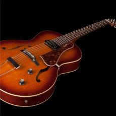 Godin 5th Avenue Kingpin P90 Cognac Burst《フルアコ》【ローン金利0%】【オンラインストア限定】_4