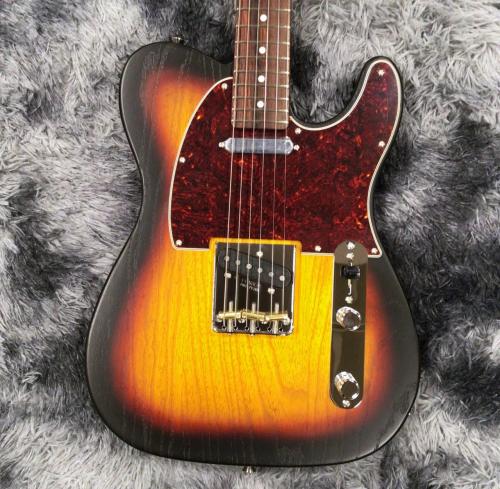 Fender Made in Japan Limited Telecaster Raw Ash 3-Color Sunburst / Rosewood【限定モデル】