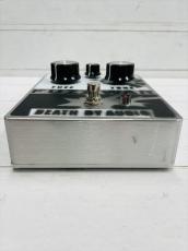 DEATH BY AUDIO Fuzz War_3