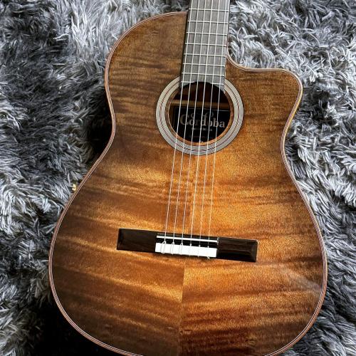 Cordoba Fusion 12 Cinnamon Burst【特価】【エレガット】