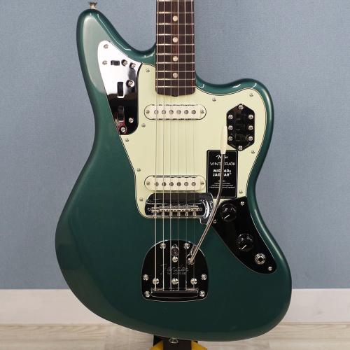 Fender Vintera III Mid '60s Jaguar Sherwood Green Metallic