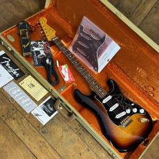 Fender Stevie Ray Vaughan Stratocaster 3 Color Sunburst w/Tortoise Pickguard_3