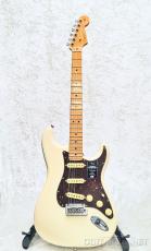 Fender 【SALE】American Professional II Stratocaster -Olympic White/Maple-_3