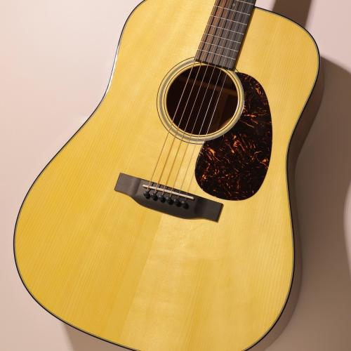 Martin 【特典あり!】Custom D-18 #3011521【歴史を感じる一本】【クロサワ本店在庫品】【48回無金利分割】