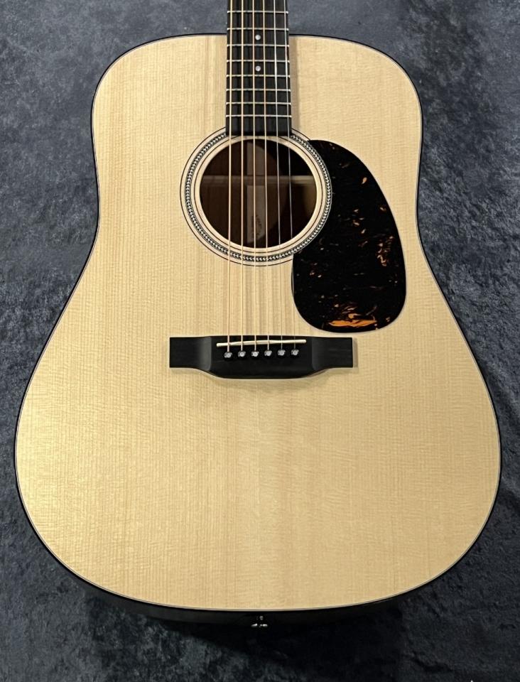 Martin 【000ボディ厚】【Fishman VT Enhance搭載】D-16E Mahogany 