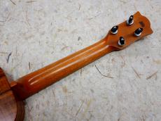Piya KM-190_3