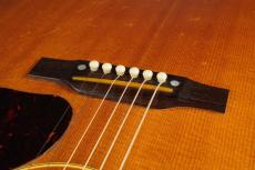 Gibson J-50_12