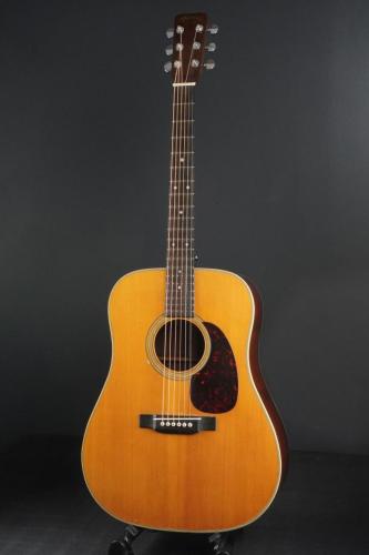 Martin D-28