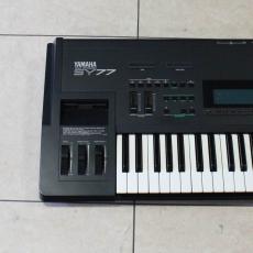 YAMAHA SY77 Junk_2