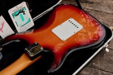Fender '62 Stratocaster_4
