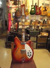 Rickenbacker 360/12 (1965)_2