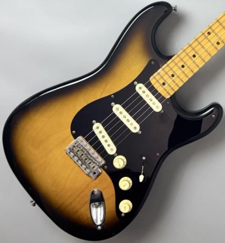 Fender Japan ST-54 EX -2-Tone Sunbirst- #M028940 【Fender CS PU】【CTSポッド】