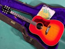 Gibson J-45 CS