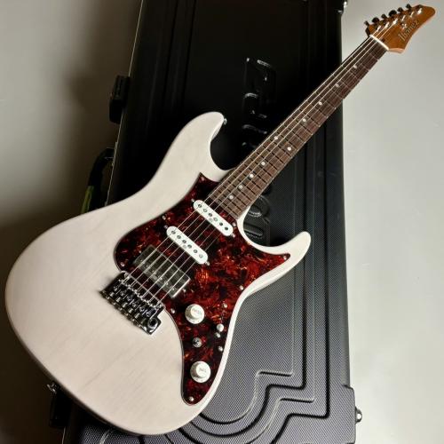 Ibanez AZ2204N【現物写真】