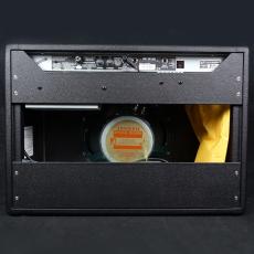 Fender 65 Deluxe Reverb 100V JPN_3