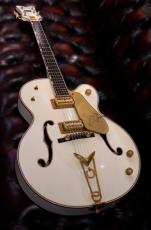 Gretsch USA Custom Shop G6136-59 White Falcon Relic Build by Chad Henrichsen_11