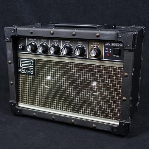 Roland JC-20