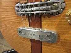 ZEMAITIS 1980 Wood Front Custom Deluxe_3