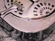Dobro Model 33H '81_9