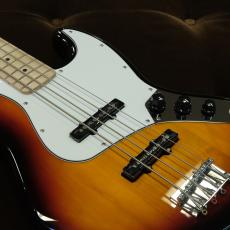 Squier Affinity Series Jazz Bass / 3-Color Sunburst_3