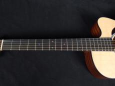 Martin 000CJr-E_3