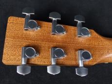 Martin 000CJr-E_8