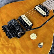 Sterling by MUSIC MAN AX40 Trans Gold_3