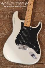Fender 1979 25th Anniversary Stratocaster_3