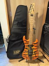 KRAMER Pacer Vintage OrangeTiger with ESP Arming ADJ+EVH D-Tuna